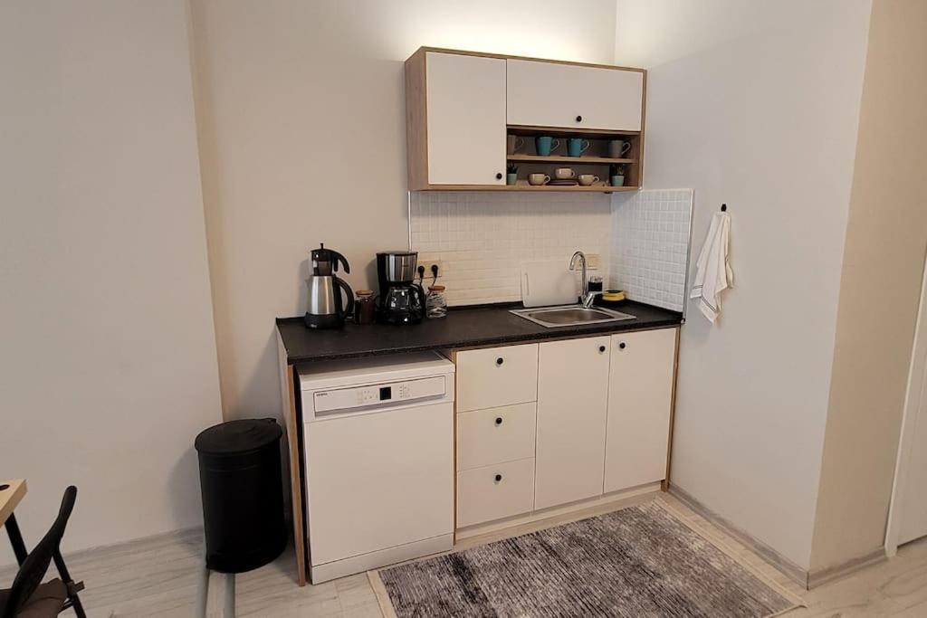 Ferienwohnung New Cosy Studio In The Heart Of Kadikoy Istanbul Exterior foto